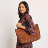 Karli Tote: Cognac