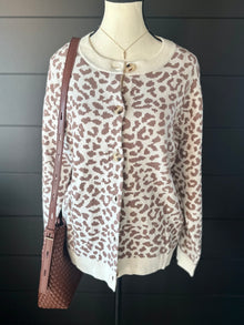  Chunky Leopard Cardigan Sweater
