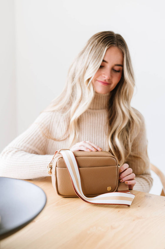 Light Camel Willow Crossbody Bag